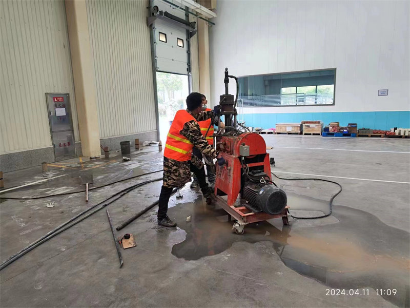 理县厂房地面下沉塌陷注浆加固施工